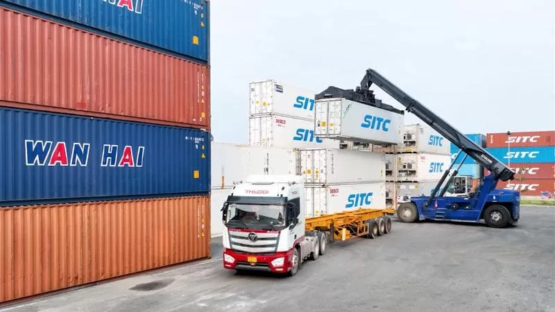 van chuyen hang hoa tu phap ve viet nam