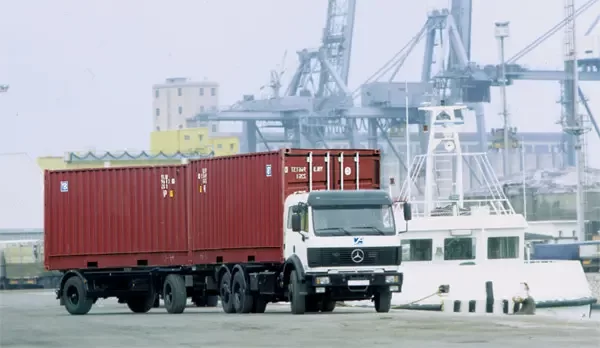 Vận chuyển xe ghép hay nguyên chuyến