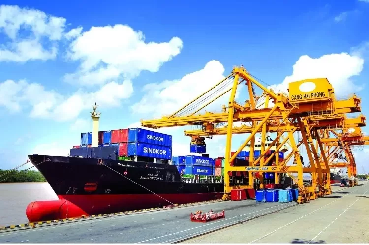 Xuất khẩu hàng hóa đi châu Âu